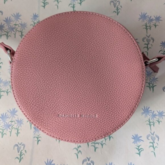 Danielle Nicole Disney Minnie Mouse Hearts Crossbody Bag Pink Red Valentines - Picture 4 of 6